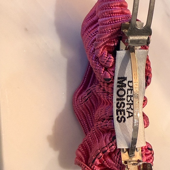 Debra Moises Pink Silk Hair Clip - Picture 2 of 6